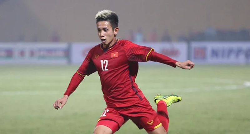 Tiểu sử cầu thủ Nguyễn Phong Hồng Duy và sự nghiệp bóng đá ấn tượng  